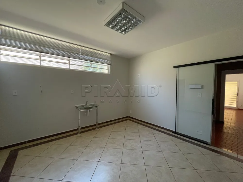 Alugar Casa / Padr&atilde;o em Ribeir&atilde;o Preto R$ 6.300,00 - Foto 17