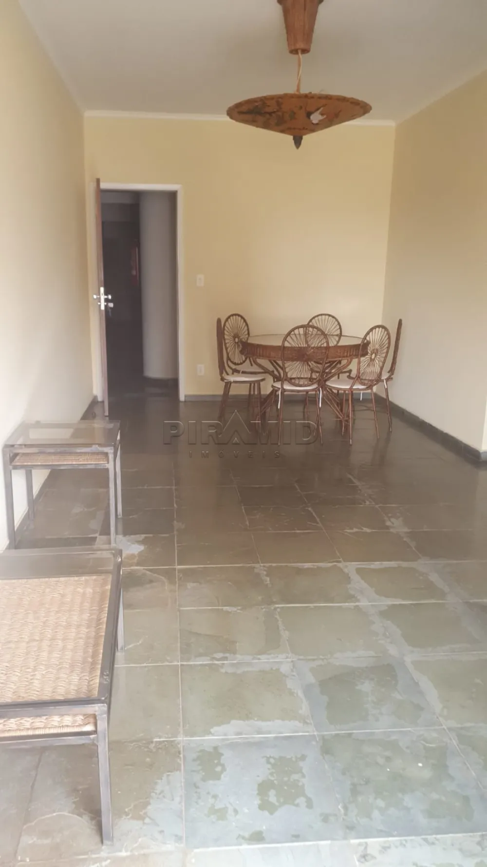 Comprar Apartamento / Padr&atilde;o em Ribeir&atilde;o Preto R$ 330.000,00 - Foto 2