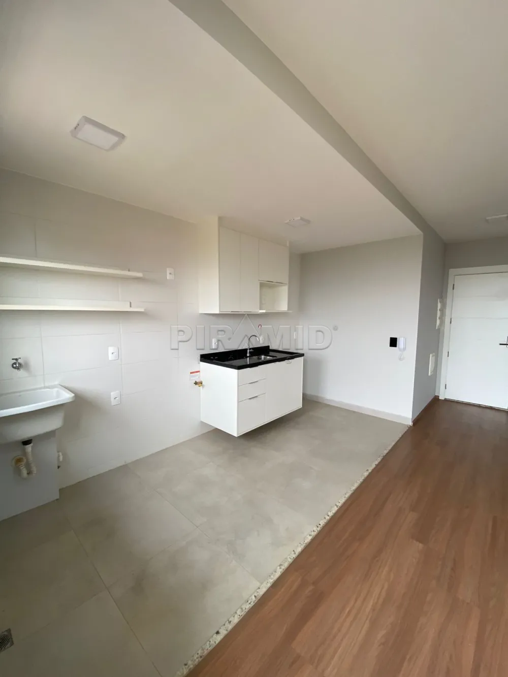 Alugar Apartamento / Padr&atilde;o em Ribeir&atilde;o Preto R$ 2.700,00 - Foto 13