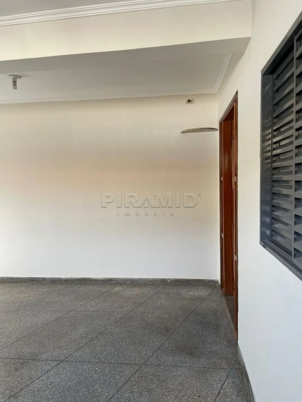 Comprar Casa / Padr&atilde;o em Ribeir&atilde;o Preto R$ 301.000,00 - Foto 4