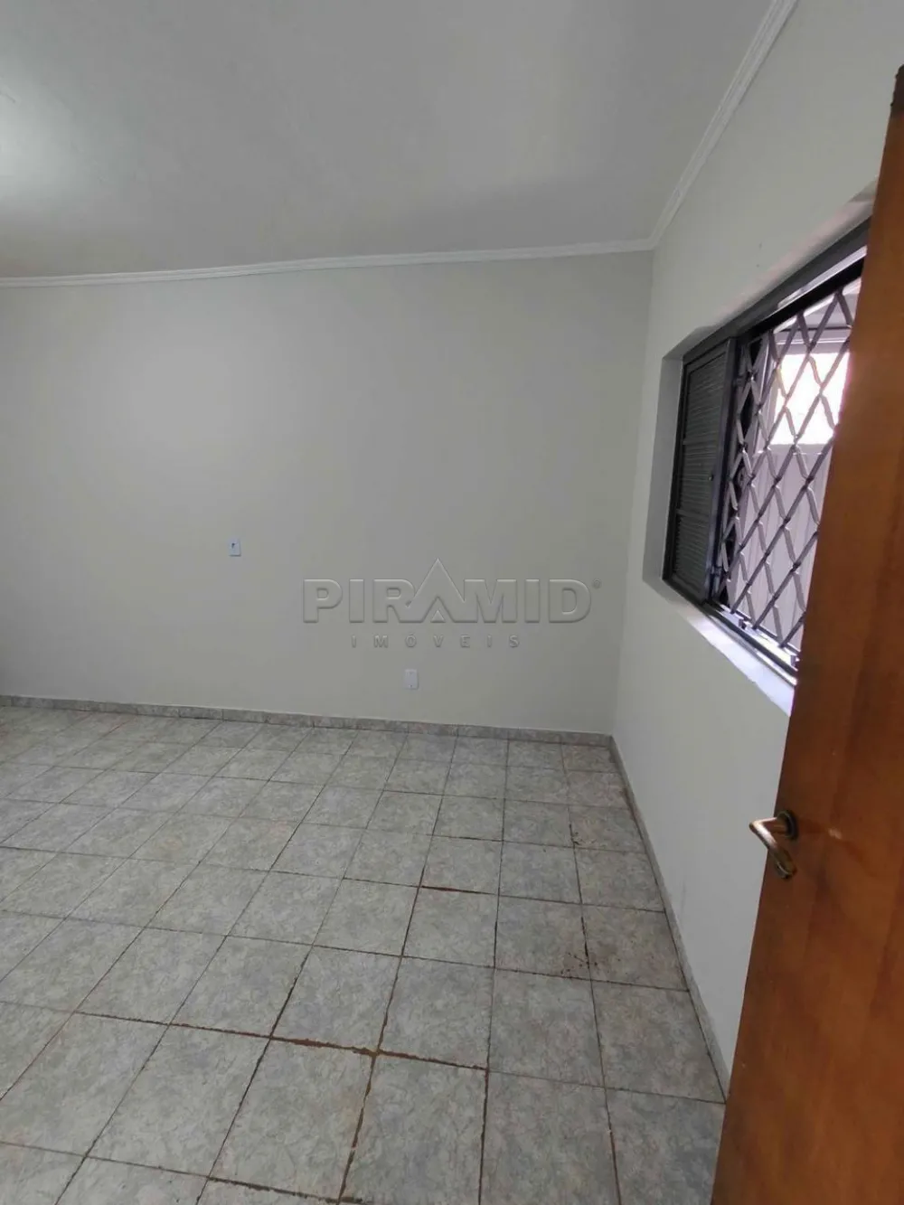 Comprar Casa / Padr&atilde;o em Ribeir&atilde;o Preto R$ 301.000,00 - Foto 11
