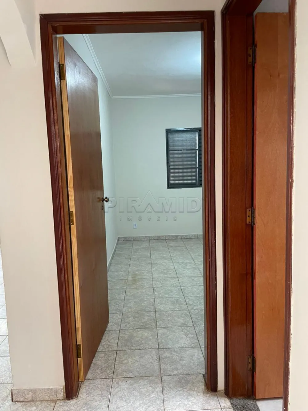 Comprar Casa / Padr&atilde;o em Ribeir&atilde;o Preto R$ 301.000,00 - Foto 21