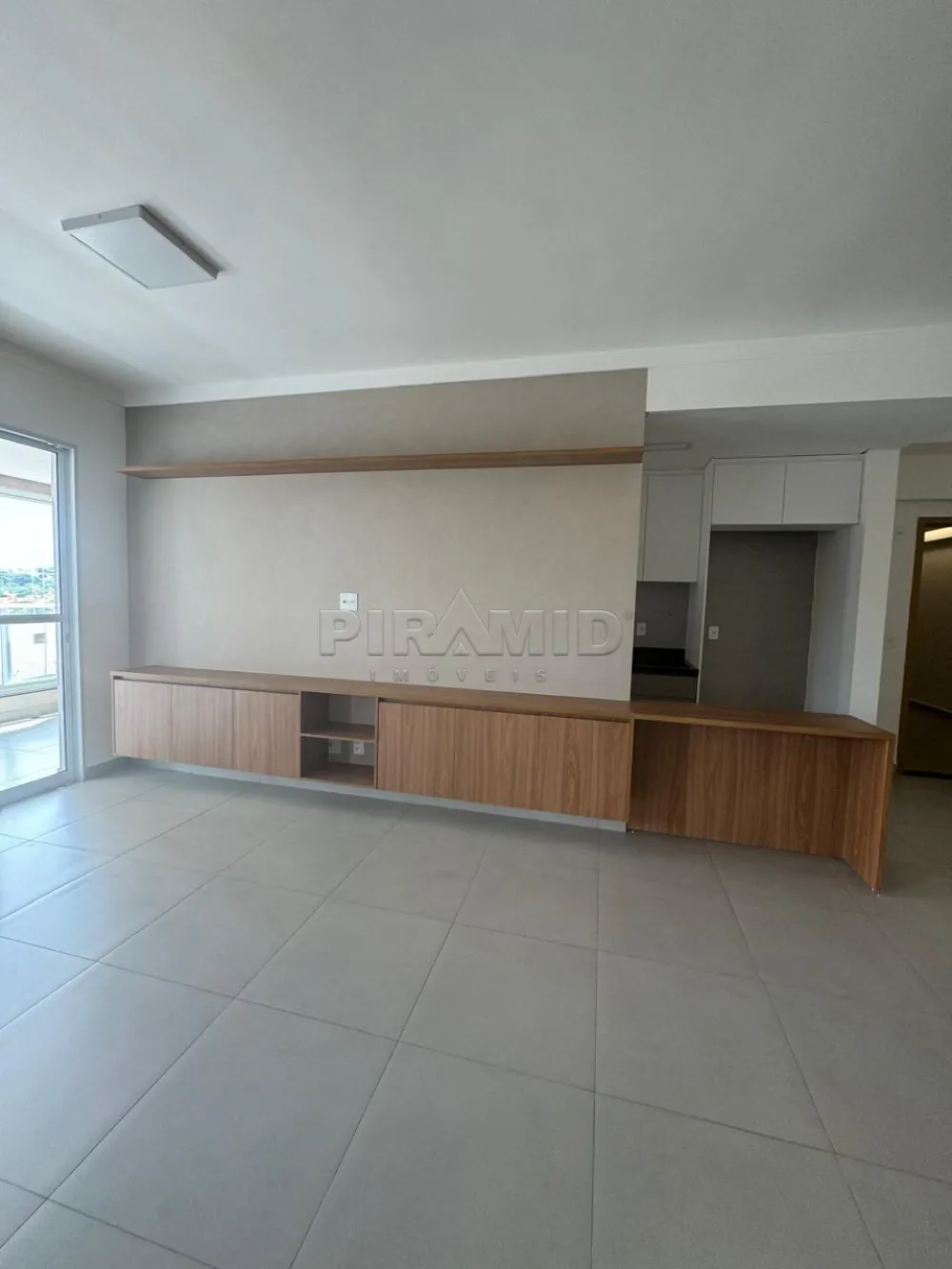 Alugar Apartamento / Padr&atilde;o em Ribeir&atilde;o Preto R$ 3.300,00 - Foto 4