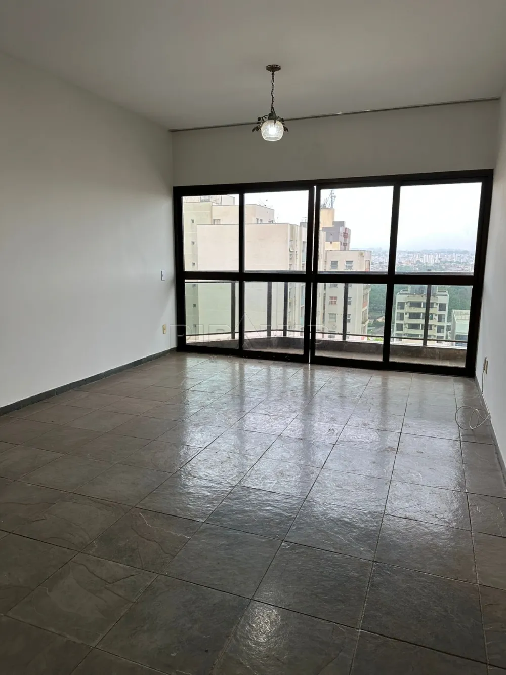 Alugar Apartamento / Padr&atilde;o em Ribeir&atilde;o Preto R$ 1.600,00 - Foto 1