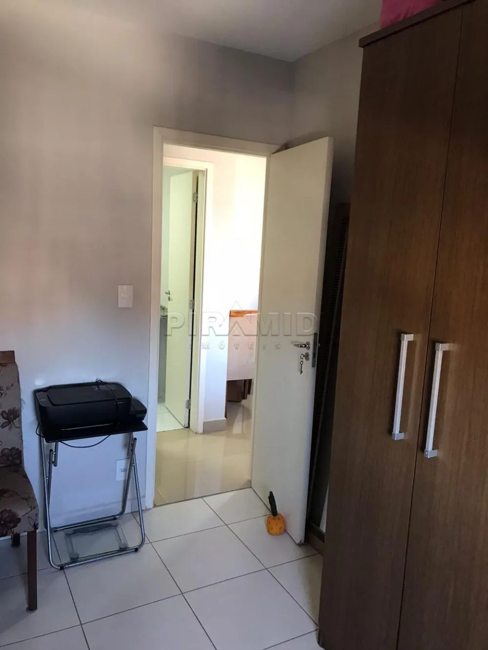 Comprar Apartamento / Padr&atilde;o em Ribeir&atilde;o Preto R$ 330.000,00 - Foto 11