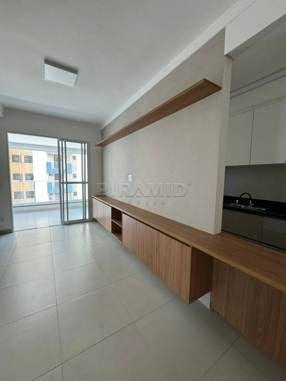 Alugar Apartamento / Padr&atilde;o em Ribeir&atilde;o Preto R$ 3.300,00 - Foto 1