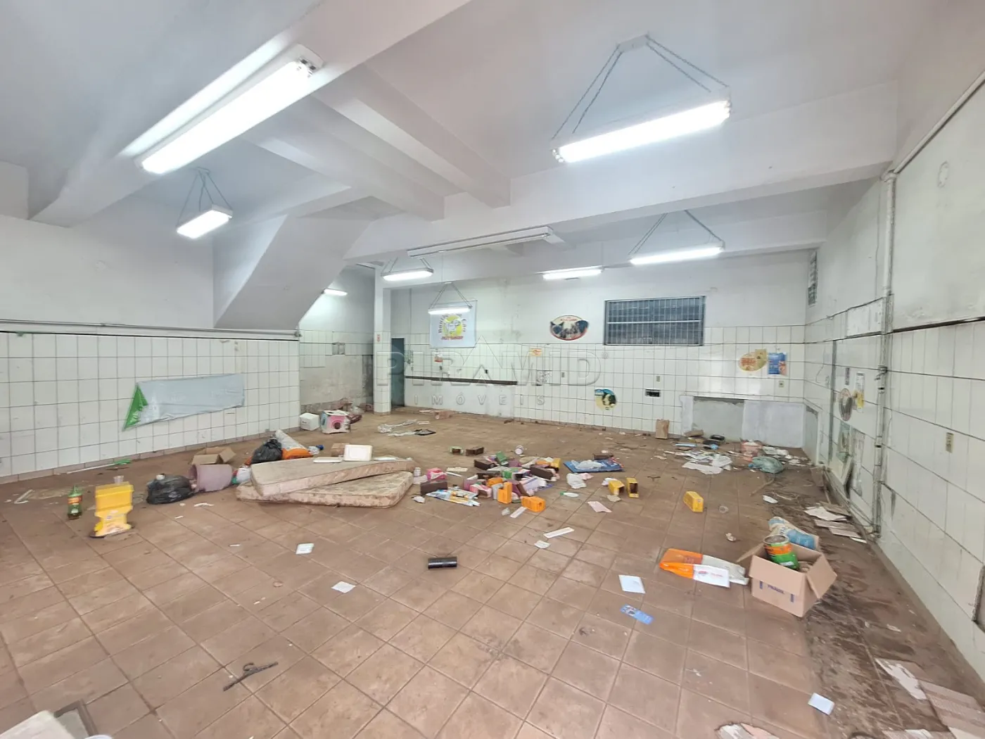 Alugar Comercial / Sal&atilde;o em Ribeir&atilde;o Preto R$ 5.500,00 - Foto 1