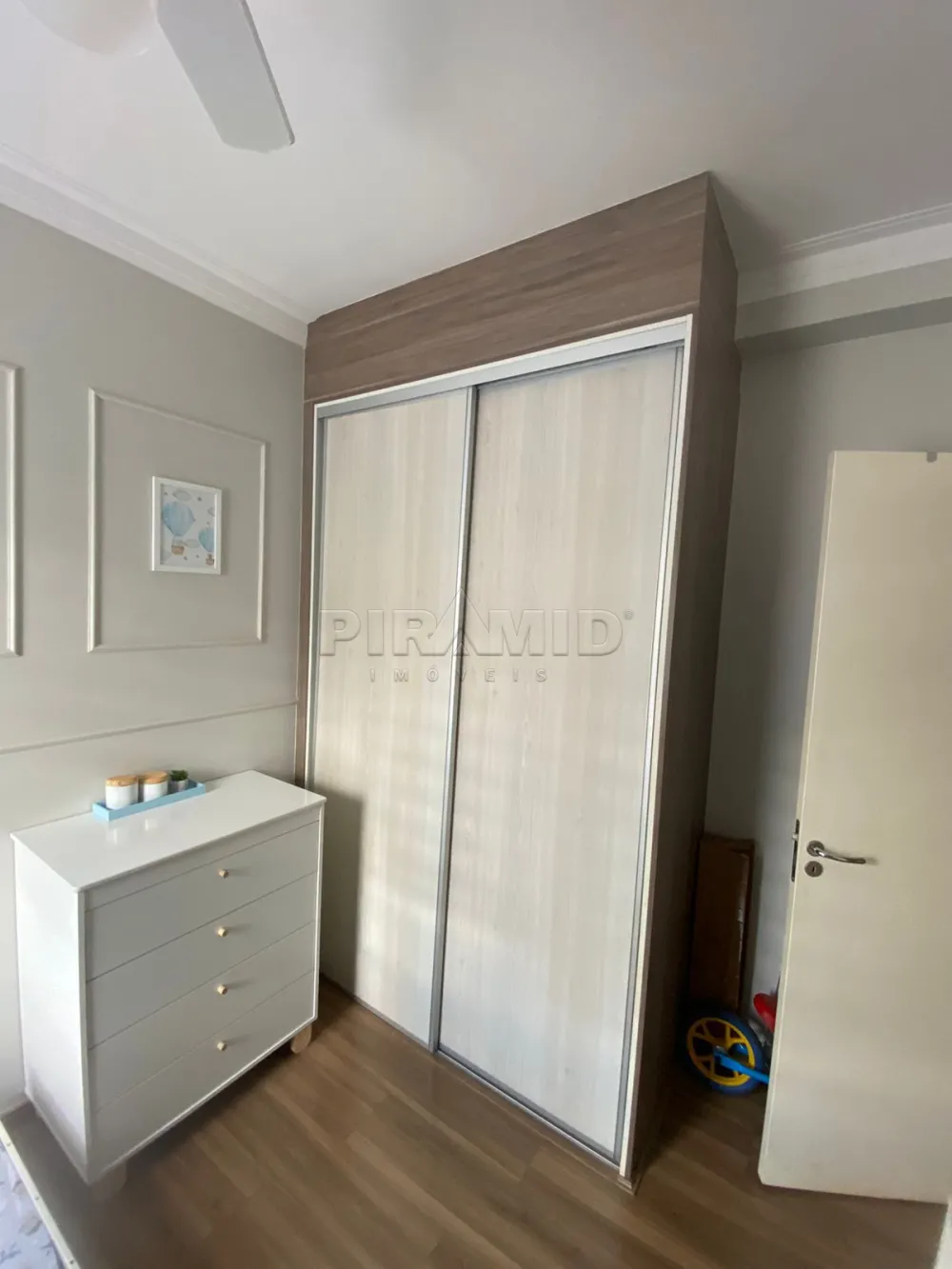 Comprar Apartamento / Padr&atilde;o em Ribeir&atilde;o Preto R$ 410.000,00 - Foto 12