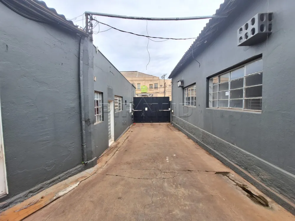 Alugar Comercial / Galp&atilde;o  Barrac&atilde;o em Ribeir&atilde;o Preto R$ 15.000,00 - Foto 2