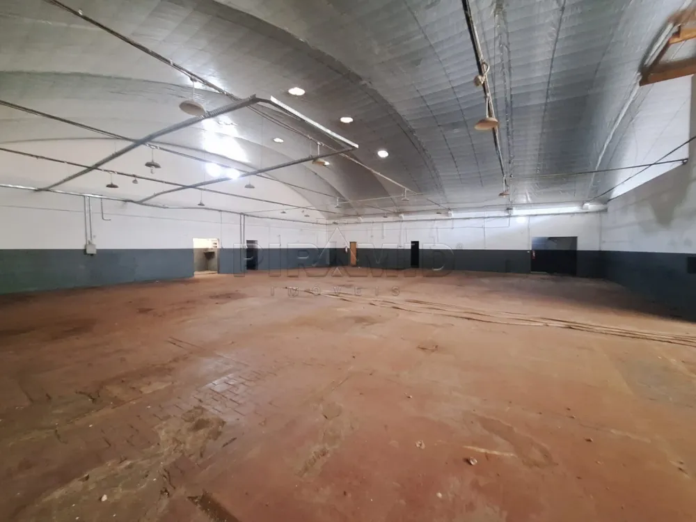 Alugar Comercial / Galp&atilde;o  Barrac&atilde;o em Ribeir&atilde;o Preto R$ 15.000,00 - Foto 25