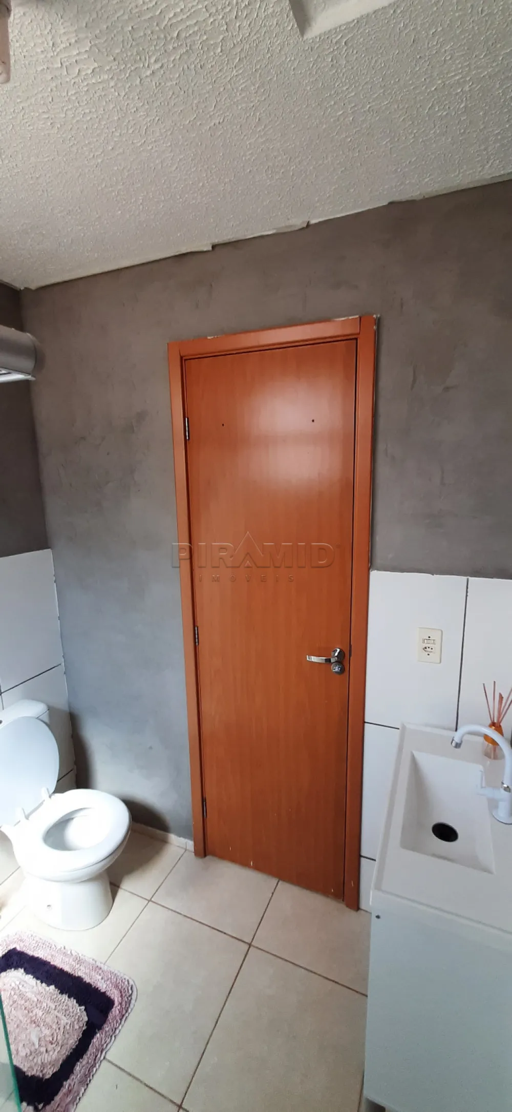 Alugar Apartamento / Padr&atilde;o em Ribeir&atilde;o Preto R$ 1.000,00 - Foto 9