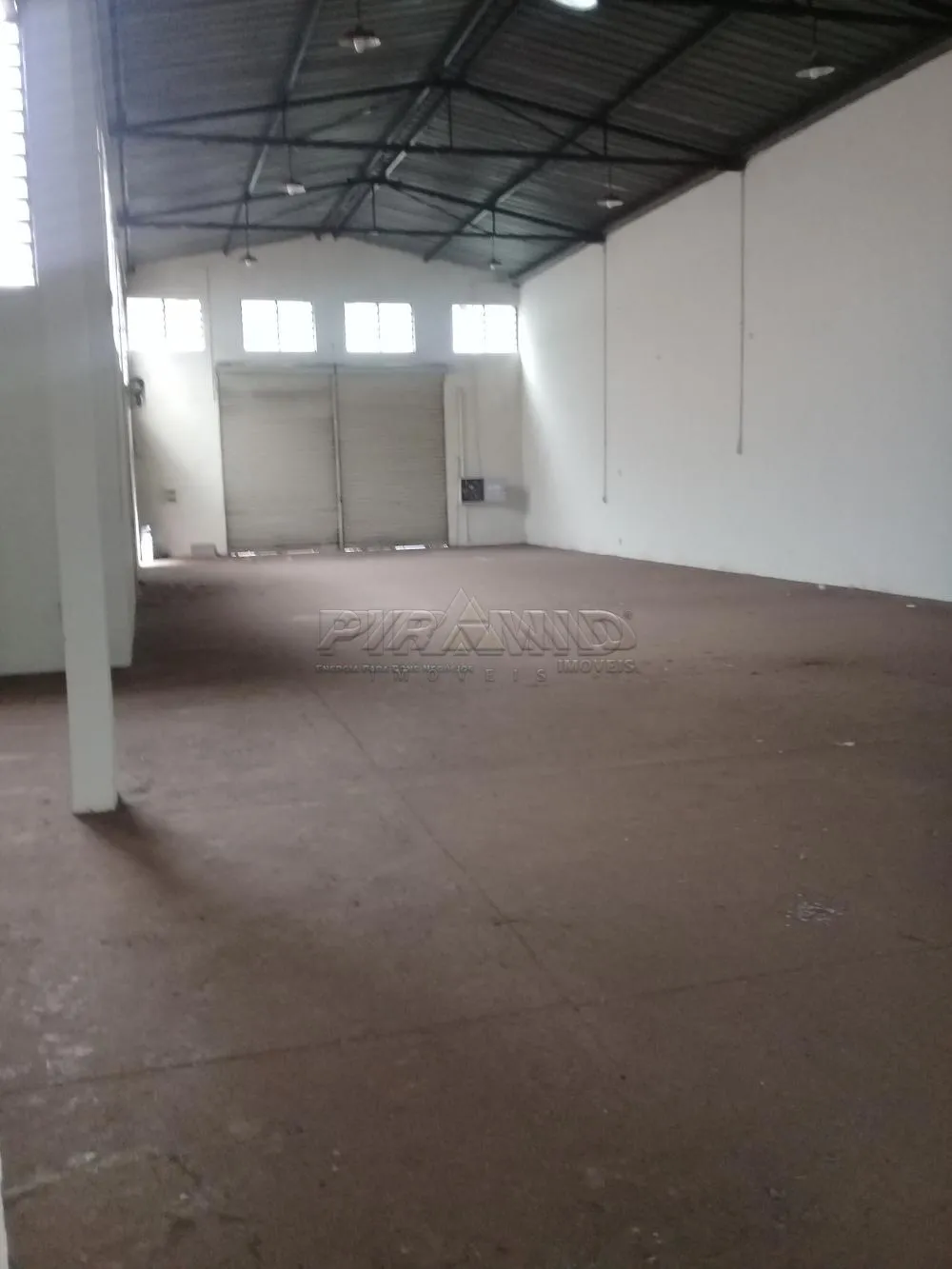 Alugar Comercial / Galp&atilde;o  Barrac&atilde;o em Ribeir&atilde;o Preto R$ 3.000,00 - Foto 2