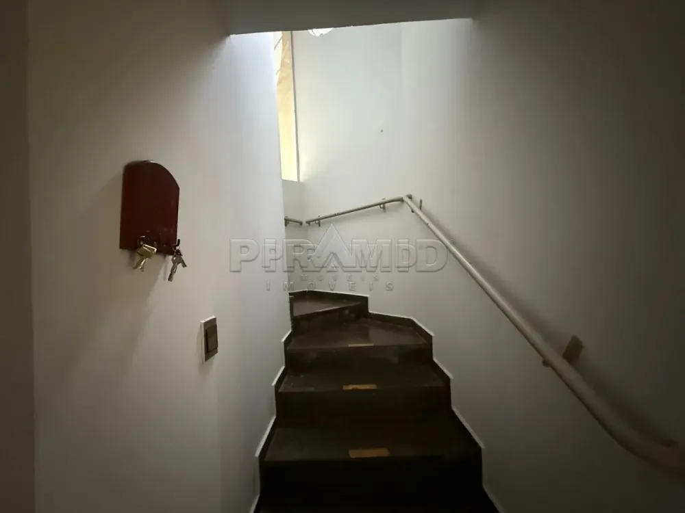 Alugar Casa / Padr&atilde;o em Ribeir&atilde;o Preto R$ 6.000,00 - Foto 34