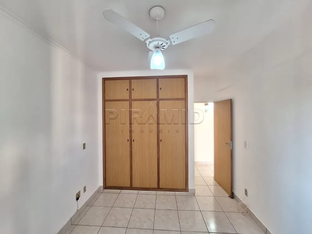Alugar Apartamento / Padr&atilde;o em Ribeir&atilde;o Preto R$ 600,00 - Foto 6