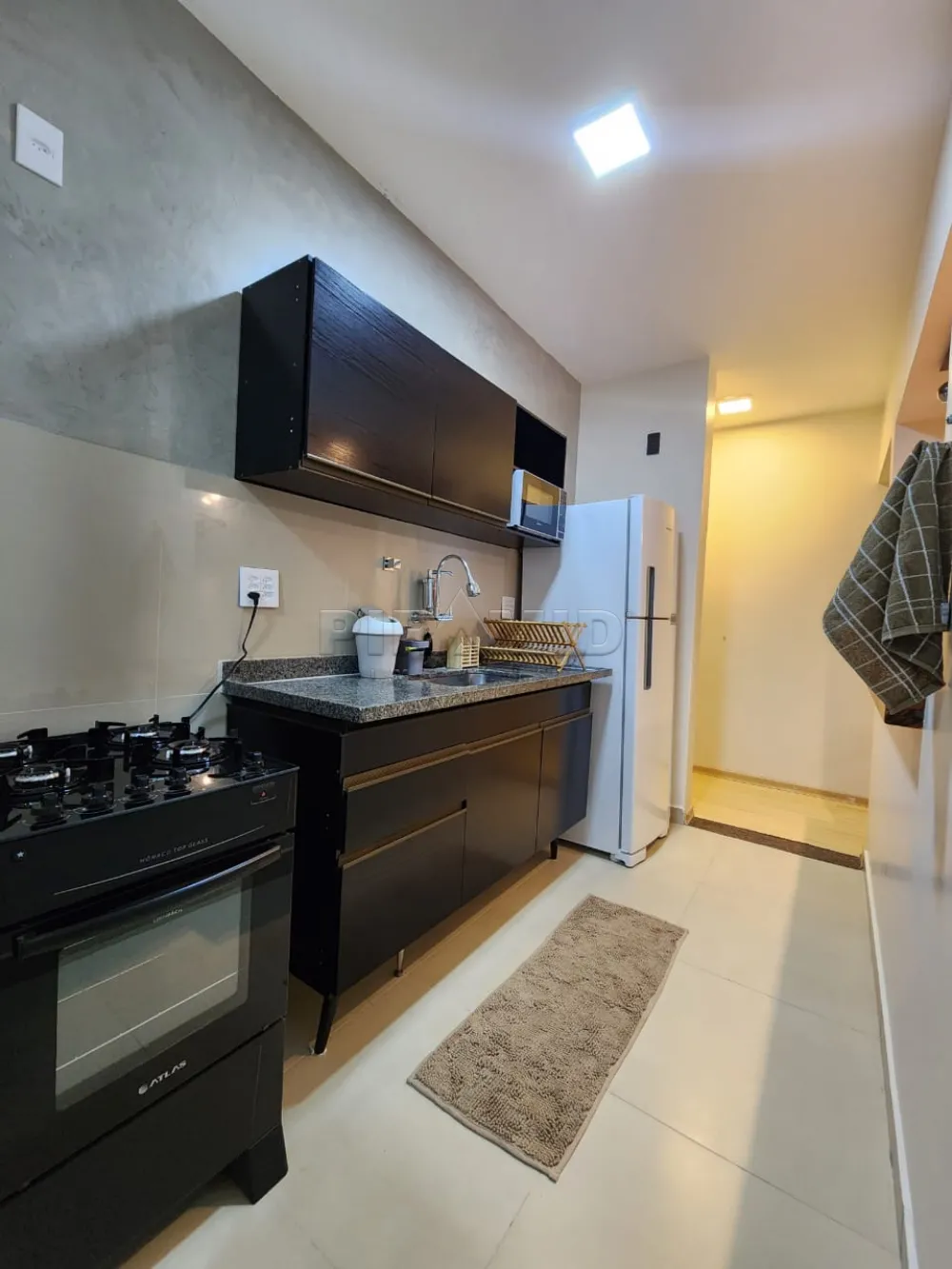 Alugar Apartamento / Padr&atilde;o em Ribeir&atilde;o Preto R$ 2.200,00 - Foto 16