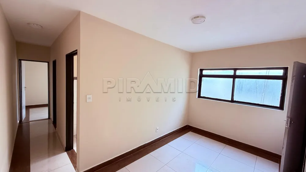 Alugar Apartamento / Padr&atilde;o em Ribeir&atilde;o Preto R$ 790,00 - Foto 2