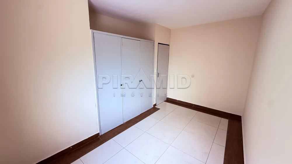 Alugar Apartamento / Padr&atilde;o em Ribeir&atilde;o Preto R$ 790,00 - Foto 5