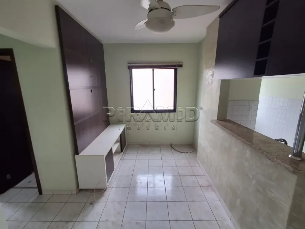 Alugar Apartamento / Padr&atilde;o em Ribeir&atilde;o Preto R$ 1.100,00 - Foto 1