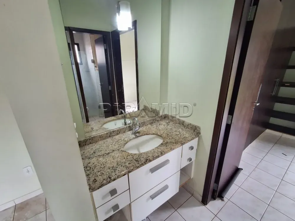 Alugar Apartamento / Padr&atilde;o em Ribeir&atilde;o Preto R$ 1.100,00 - Foto 4