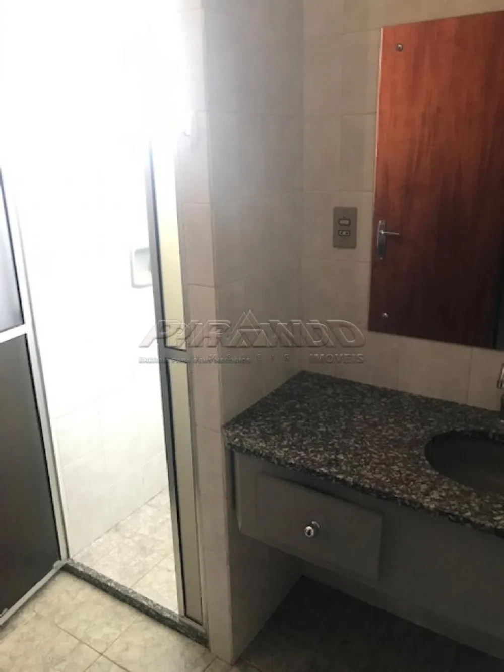 Alugar Apartamento / Padr&atilde;o em Ribeir&atilde;o Preto R$ 1.300,00 - Foto 11