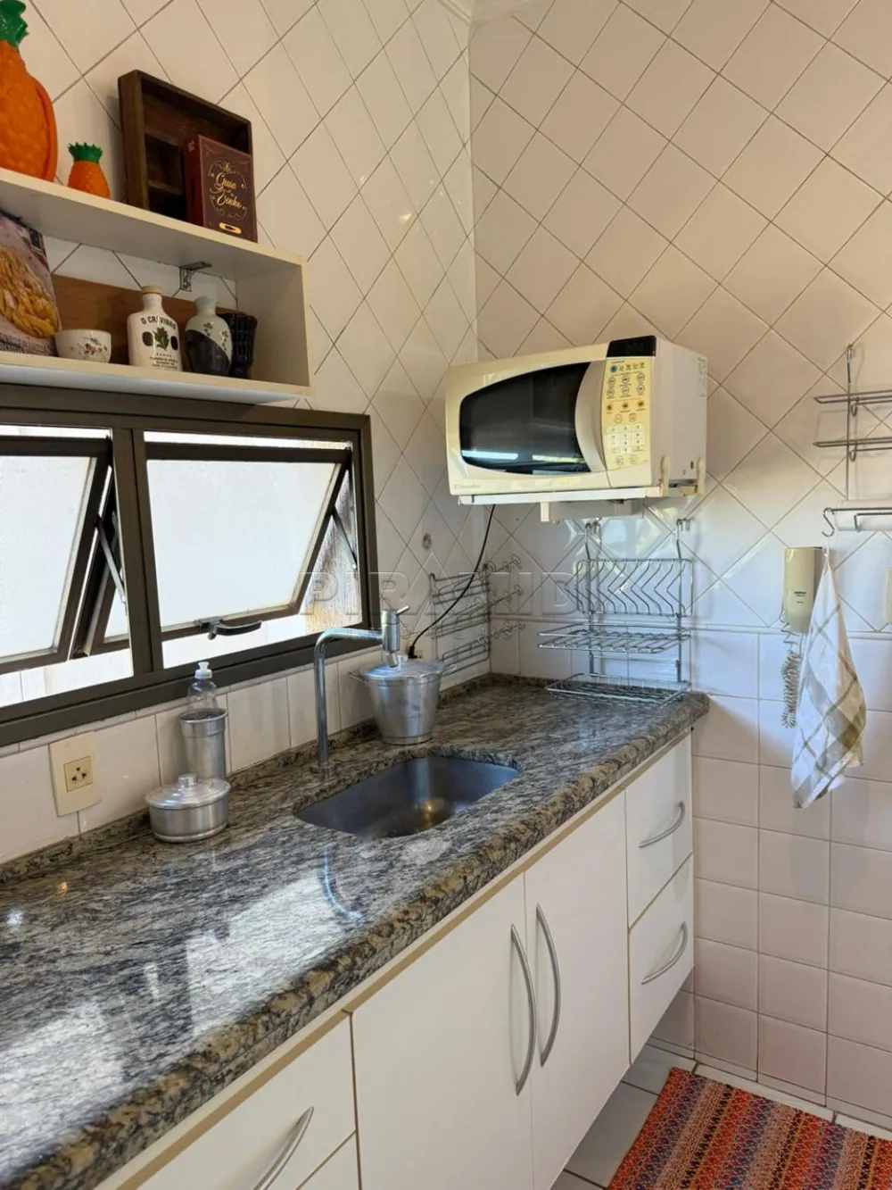 Alugar Apartamento / Padr&atilde;o em Ribeir&atilde;o Preto R$ 1.800,00 - Foto 7