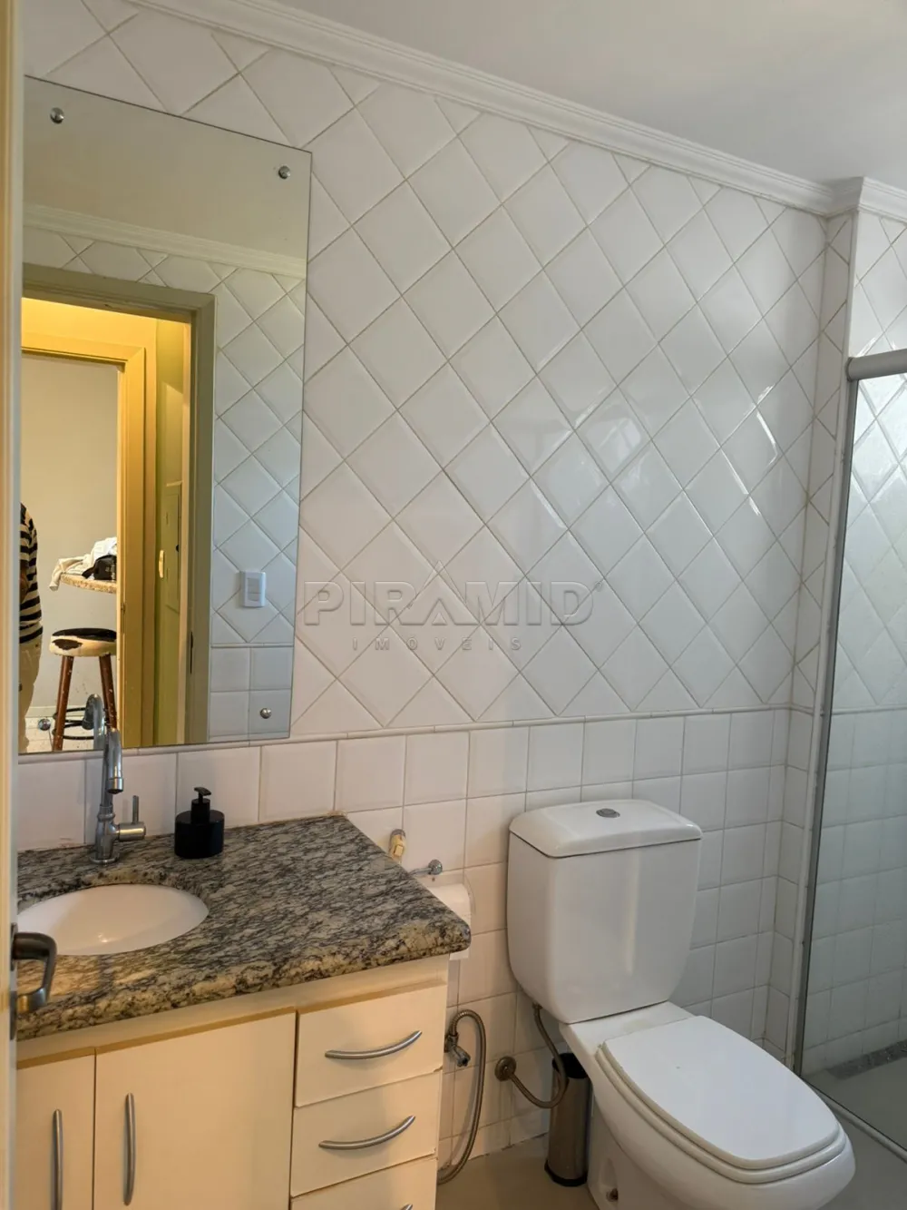 Alugar Apartamento / Padr&atilde;o em Ribeir&atilde;o Preto R$ 1.800,00 - Foto 9