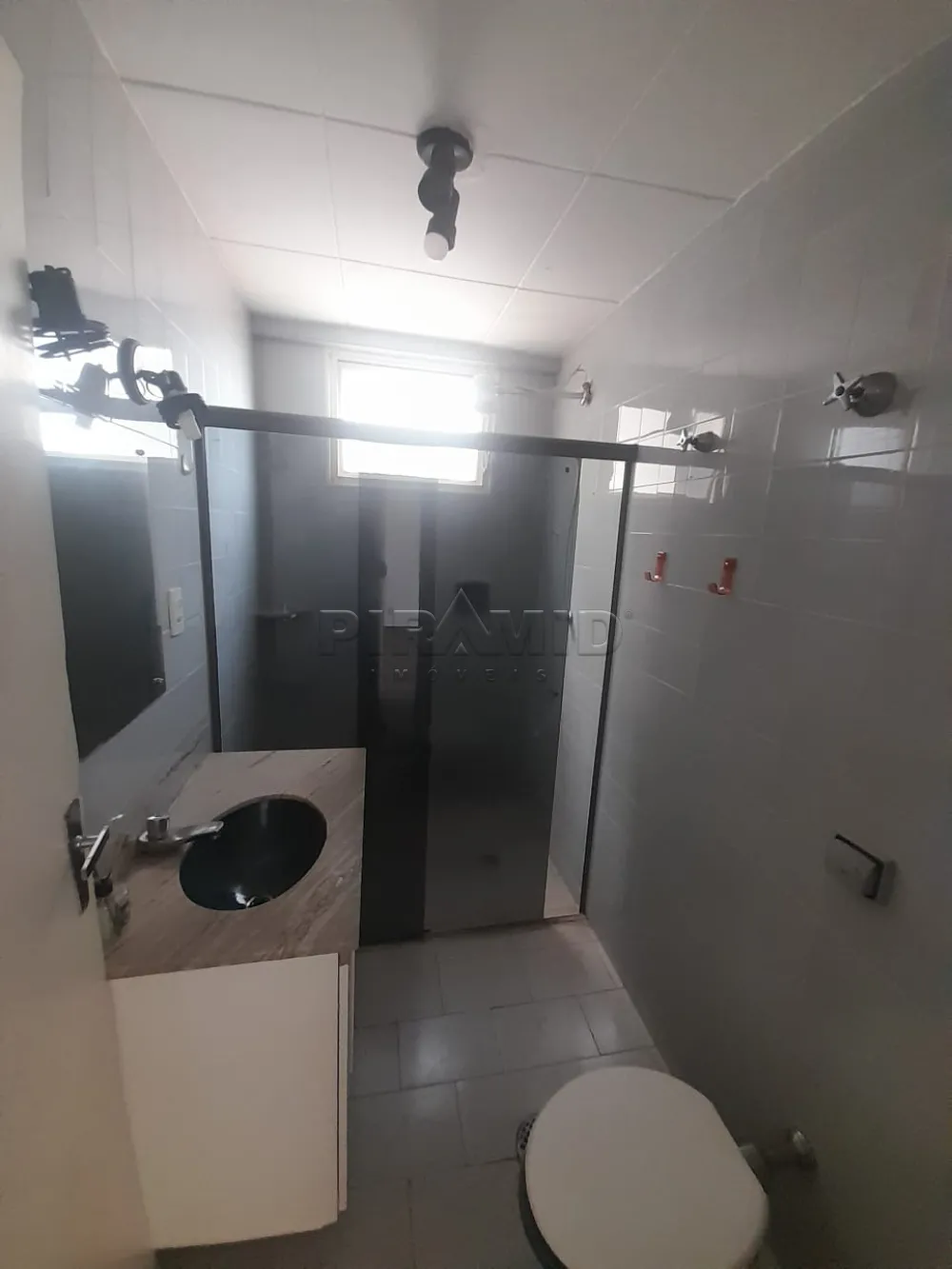 Alugar Apartamento / Padr&atilde;o em Ribeir&atilde;o Preto R$ 1.400,00 - Foto 11