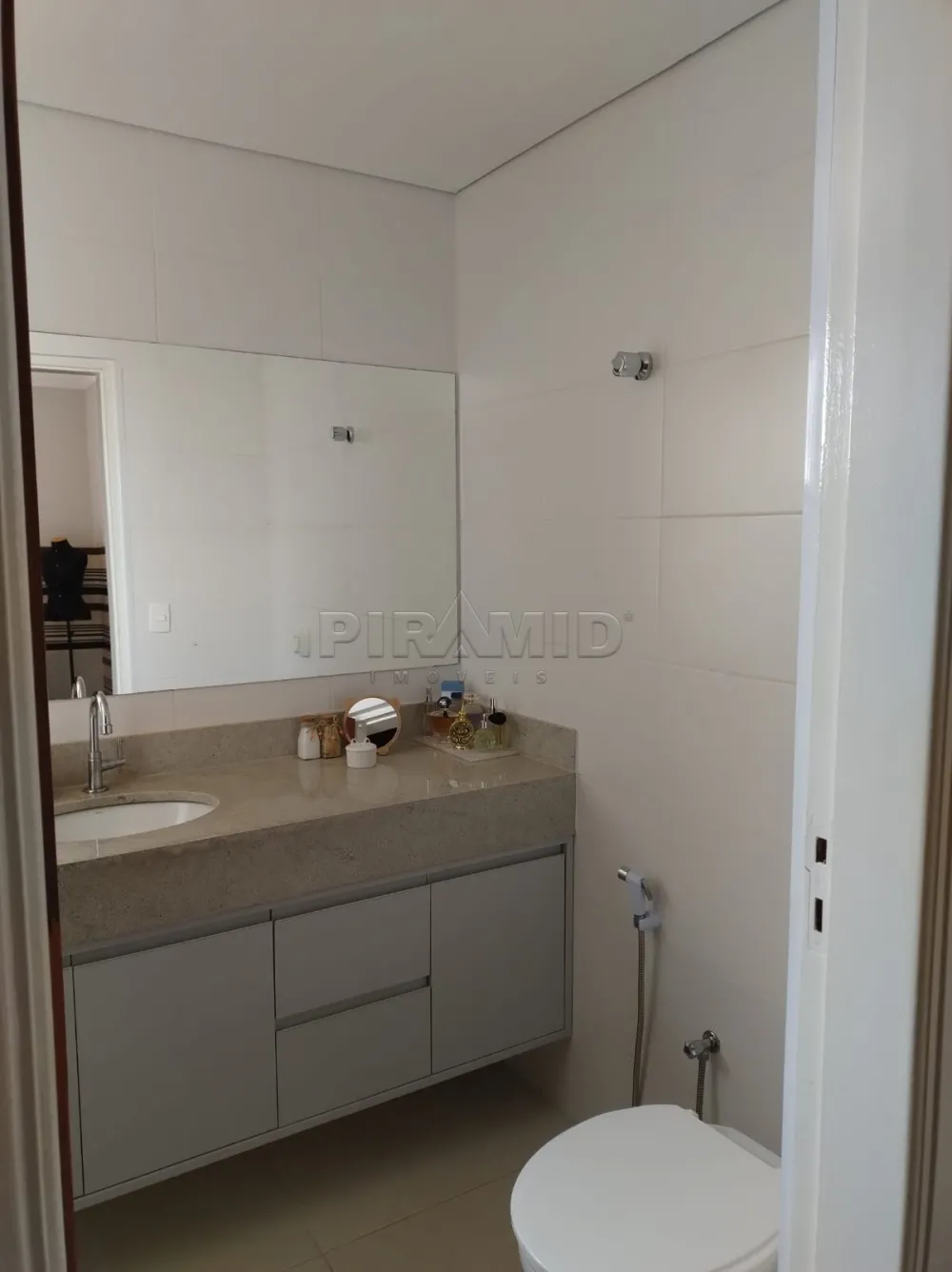 Alugar Apartamento / Padr&atilde;o em Ribeir&atilde;o Preto R$ 1.200,00 - Foto 13