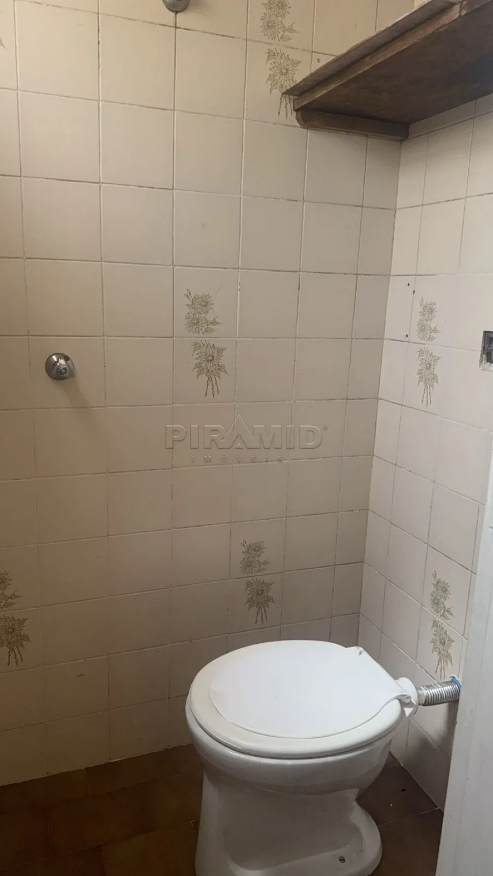 Alugar Apartamento / Padr&atilde;o em Ribeir&atilde;o Preto R$ 1.150,00 - Foto 6