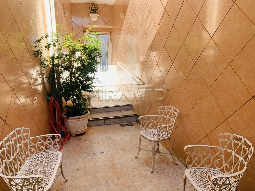 Alugar Casa / Padr&atilde;o em Ribeir&atilde;o Preto R$ 2.500,00 - Foto 1