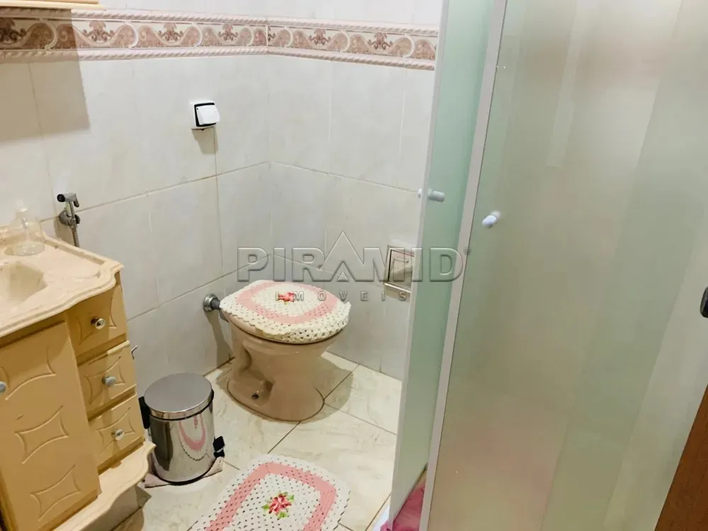 Alugar Casa / Padr&atilde;o em Ribeir&atilde;o Preto R$ 2.500,00 - Foto 4