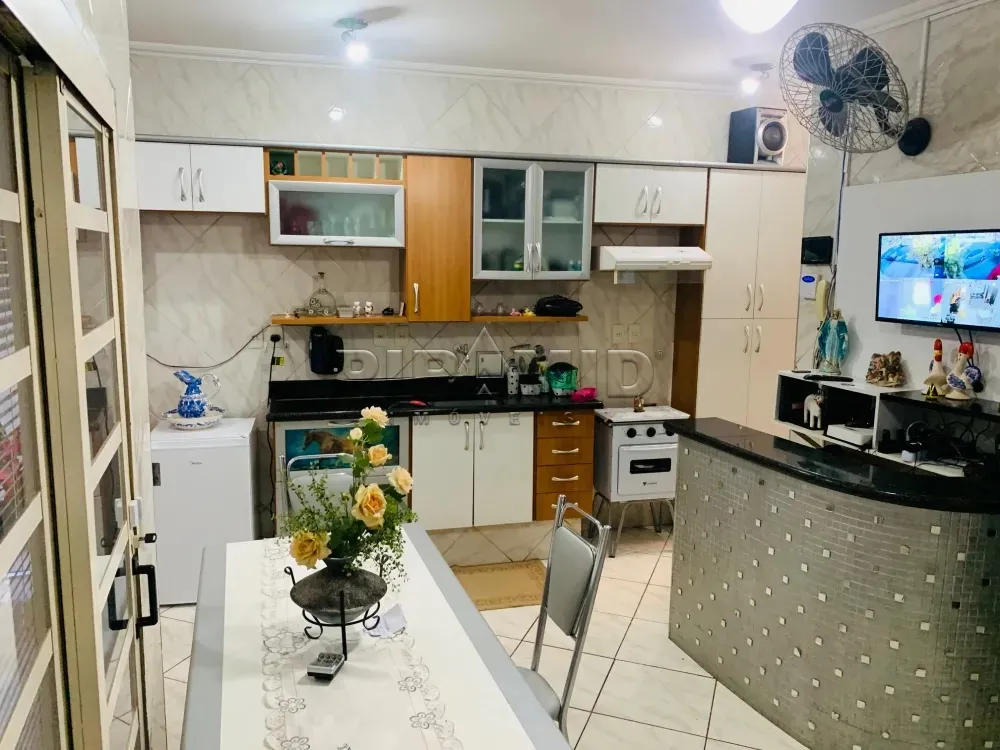 Alugar Casa / Padr&atilde;o em Ribeir&atilde;o Preto R$ 2.500,00 - Foto 11