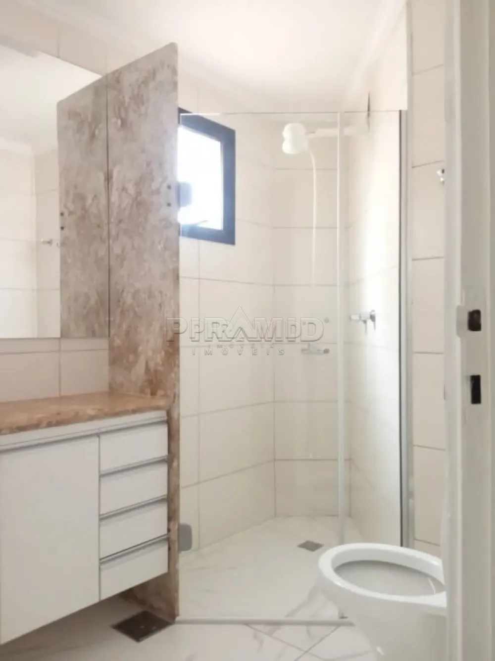 Alugar Apartamento / Padr&atilde;o em Ribeir&atilde;o Preto R$ 1.000,00 - Foto 17