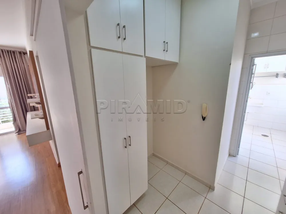 Alugar Apartamento / Padr&atilde;o em Ribeir&atilde;o Preto R$ 2.500,00 - Foto 16