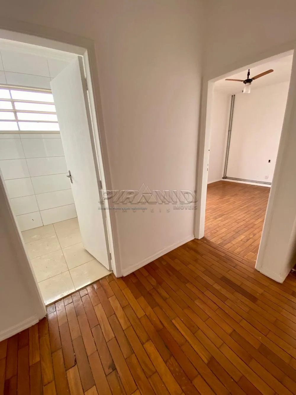 Alugar Casa / Padr&atilde;o em Ribeir&atilde;o Preto R$ 3.600,00 - Foto 9
