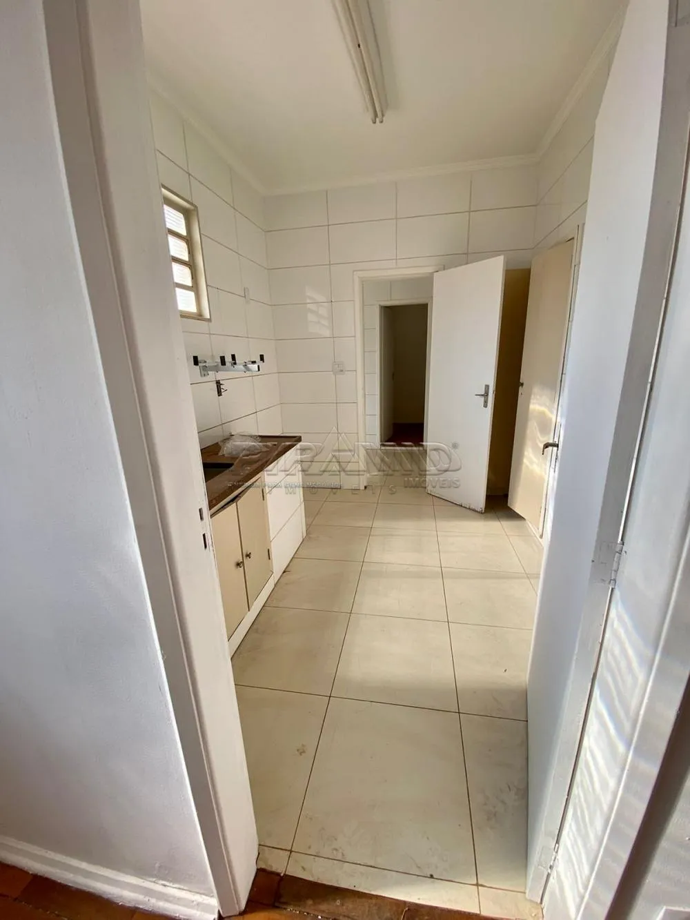 Alugar Casa / Padr&atilde;o em Ribeir&atilde;o Preto R$ 3.600,00 - Foto 13