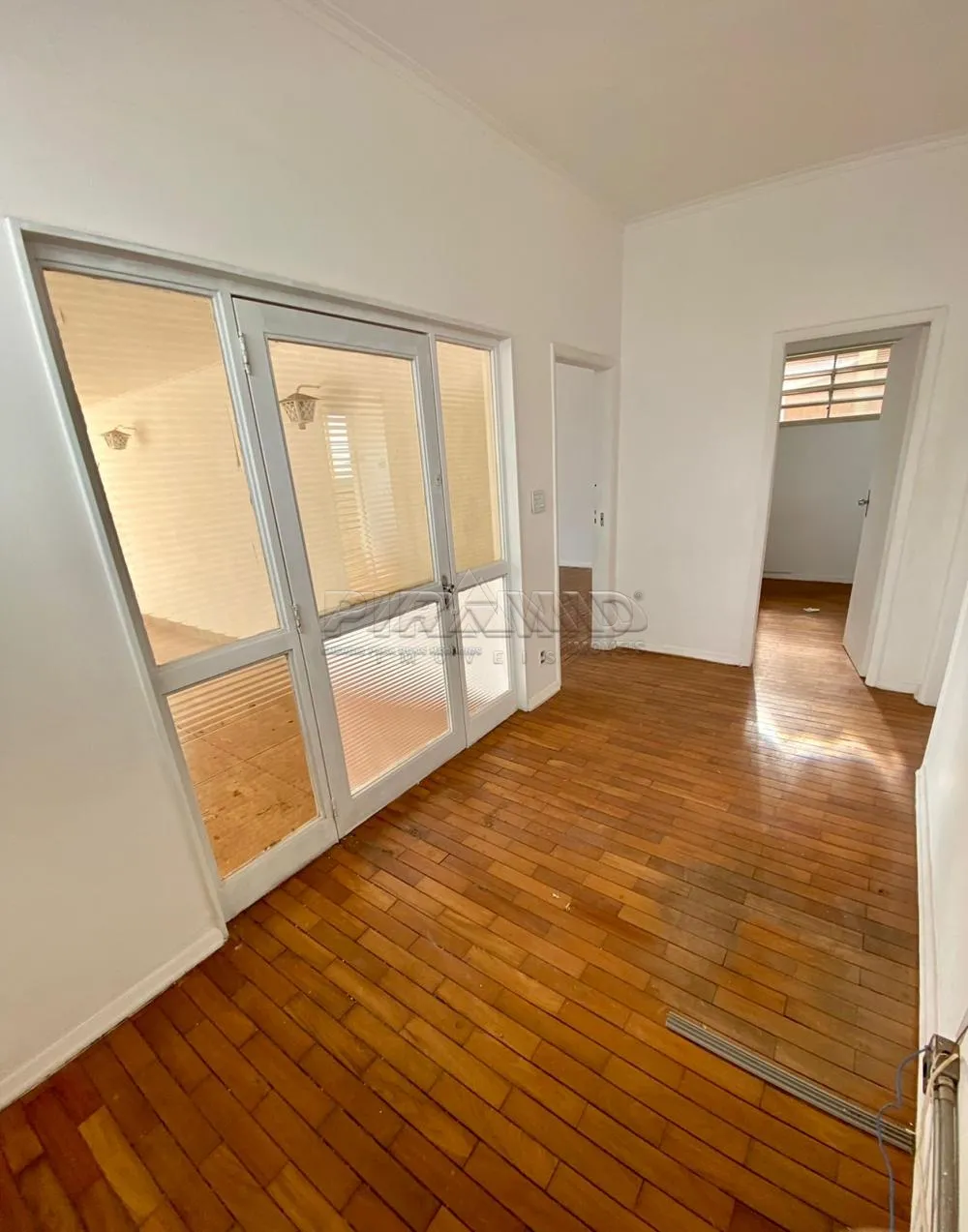 Alugar Casa / Padr&atilde;o em Ribeir&atilde;o Preto R$ 3.600,00 - Foto 19