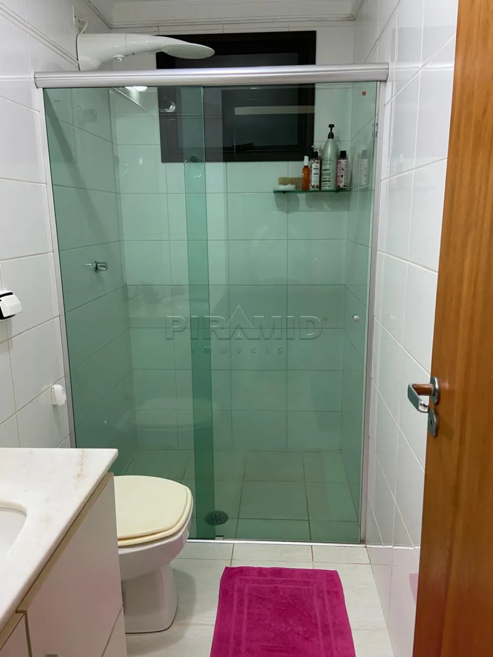 Alugar Apartamento / Padr&atilde;o em Ribeir&atilde;o Preto R$ 1.600,00 - Foto 12