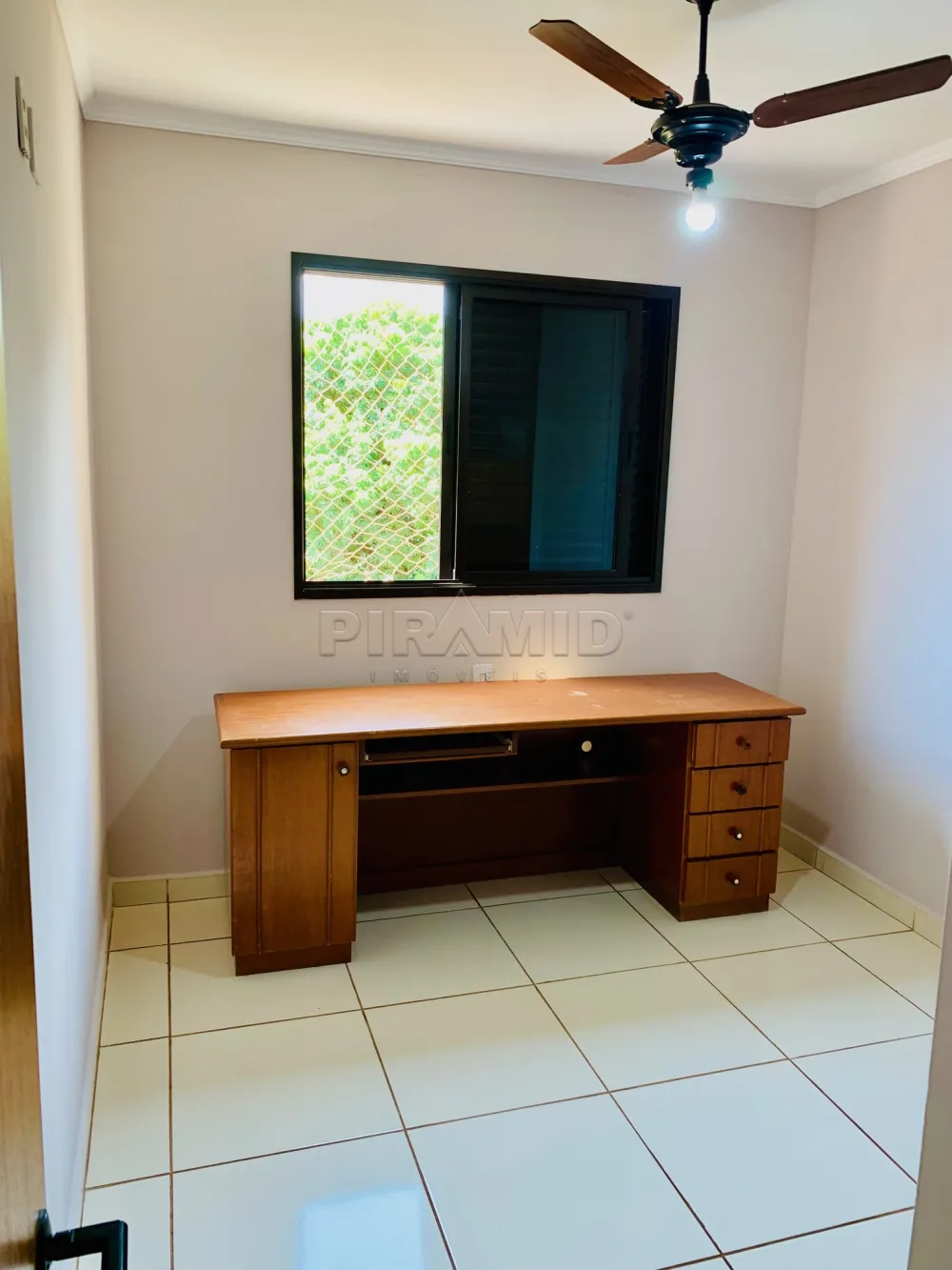 Alugar Apartamento / Padr&atilde;o em Ribeir&atilde;o Preto R$ 2.400,00 - Foto 12