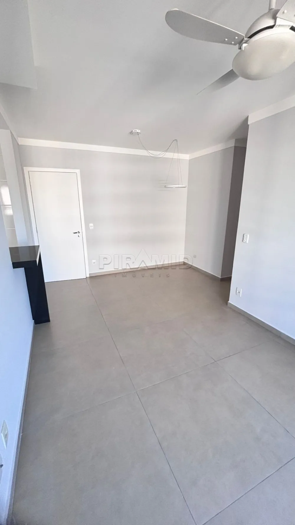 Alugar Apartamento / Padr&atilde;o em Ribeir&atilde;o Preto R$ 2.500,00 - Foto 3