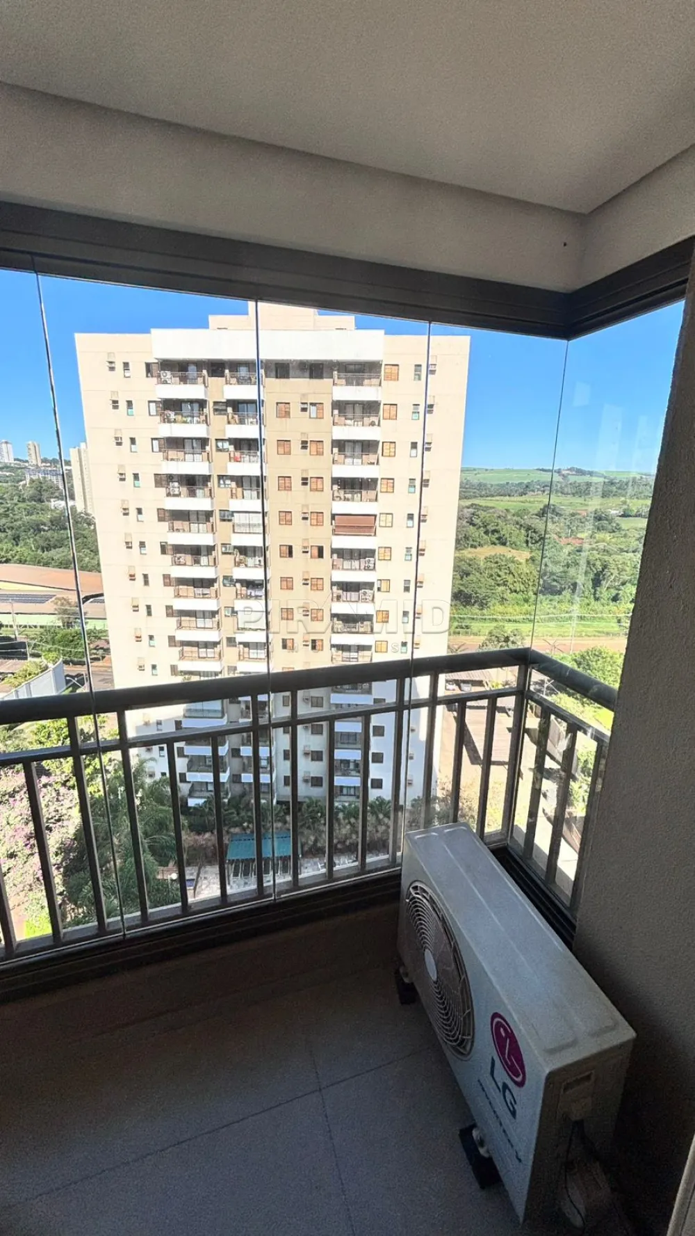 Alugar Apartamento / Padr&atilde;o em Ribeir&atilde;o Preto R$ 2.500,00 - Foto 2