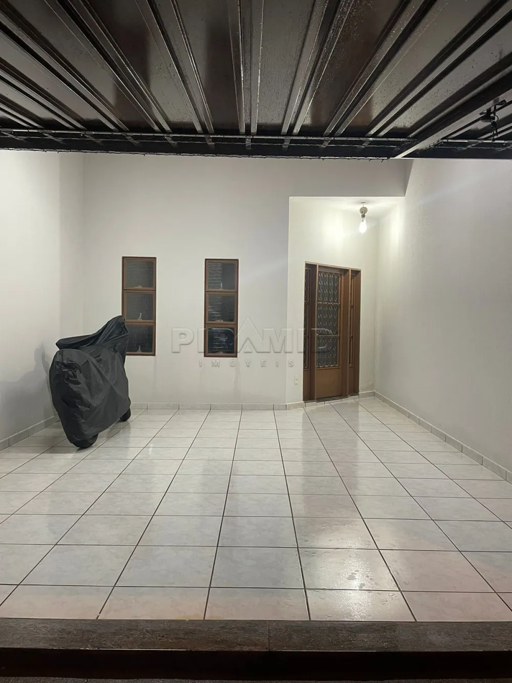 Comprar Casa / Padr&atilde;o em Ribeir&atilde;o Preto R$ 375.000,00 - Foto 2