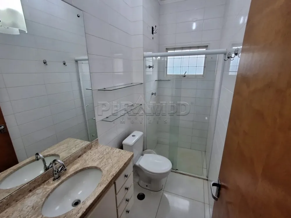 Alugar Apartamento / Padr&atilde;o em Ribeir&atilde;o Preto R$ 1.800,00 - Foto 4
