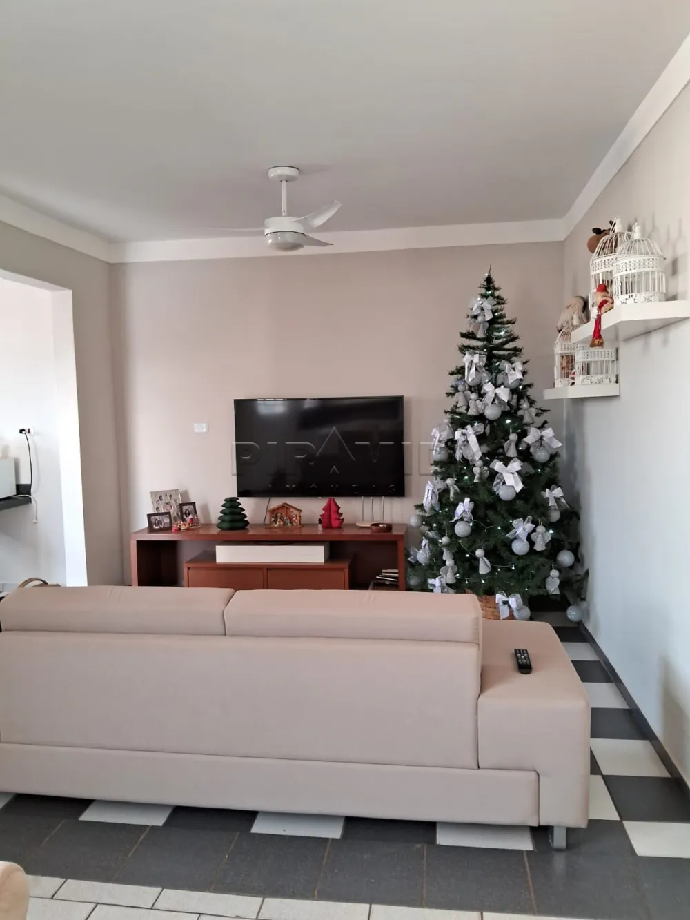 Alugar Casa / Padr&atilde;o em Ribeir&atilde;o Preto R$ 1.500,00 - Foto 6