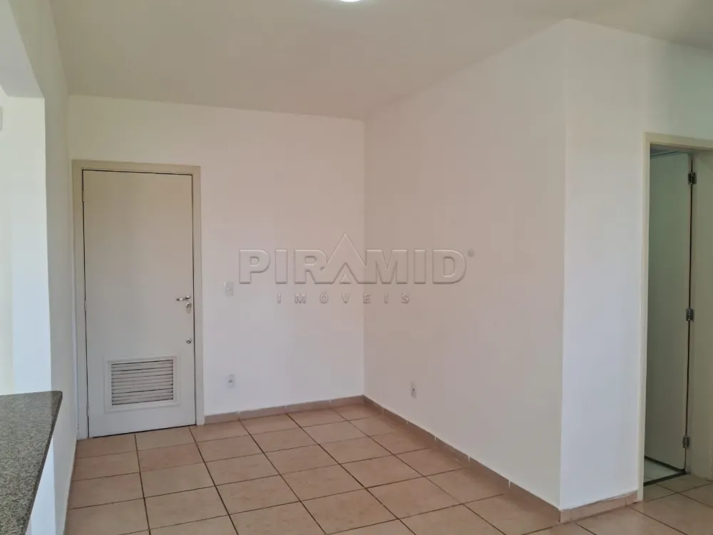 Alugar Apartamento / Padr&atilde;o em Ribeir&atilde;o Preto R$ 1.200,00 - Foto 2