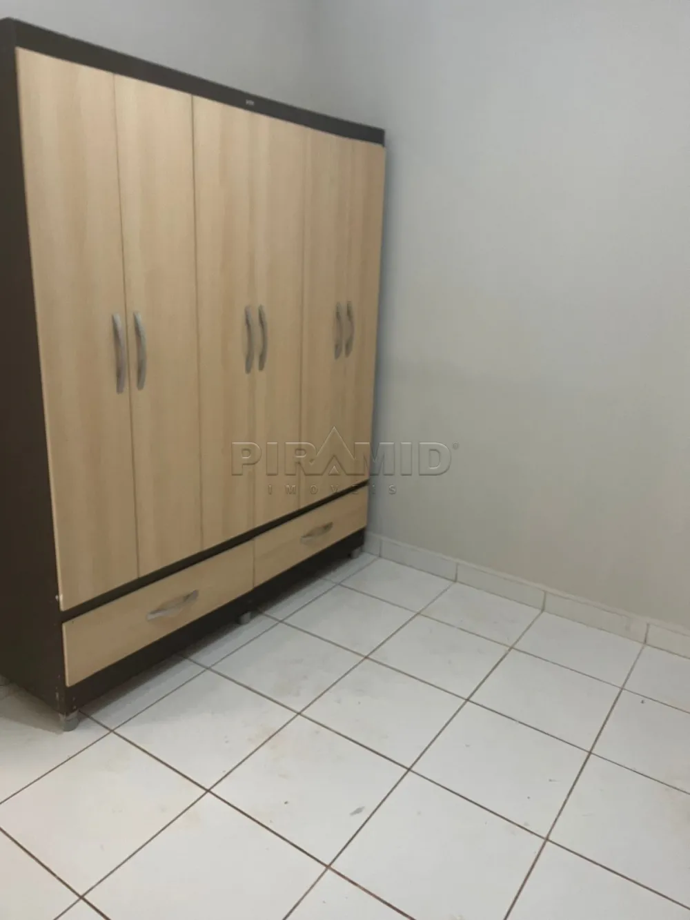 Alugar Apartamento / Padr&atilde;o em Ribeir&atilde;o Preto R$ 940,00 - Foto 6