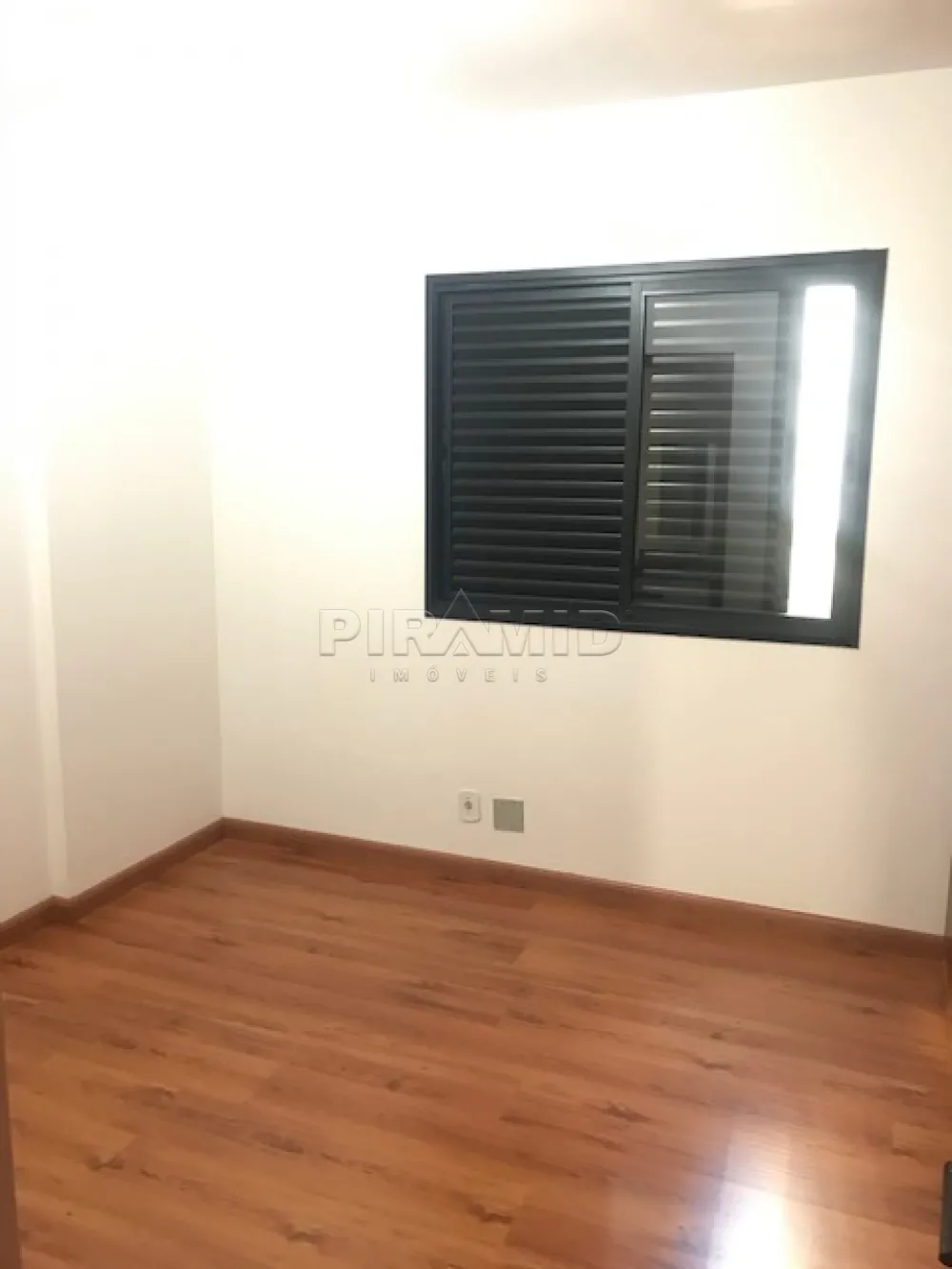 Alugar Apartamento / Padr&atilde;o em Ribeir&atilde;o Preto R$ 1.200,00 - Foto 8