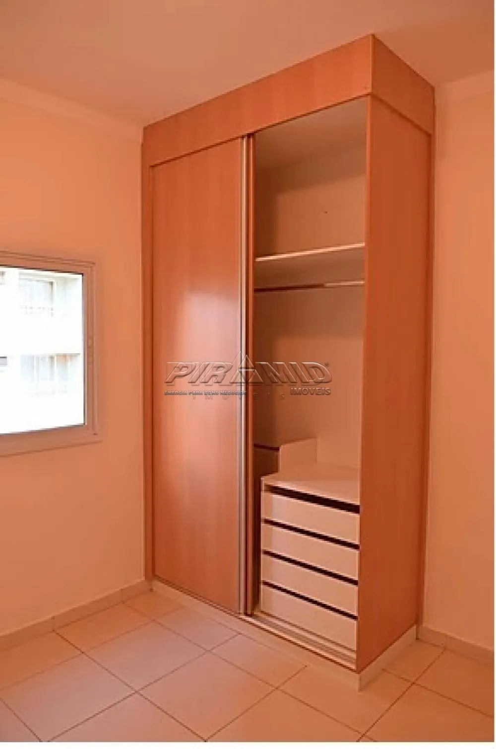 Alugar Apartamento / Padr&atilde;o em Ribeir&atilde;o Preto R$ 2.000,00 - Foto 5