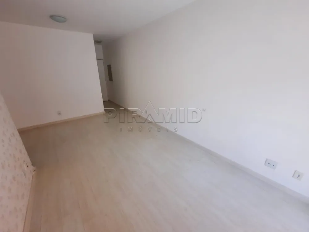 Alugar Apartamento / Padr&atilde;o em Ribeir&atilde;o Preto R$ 1.000,00 - Foto 1