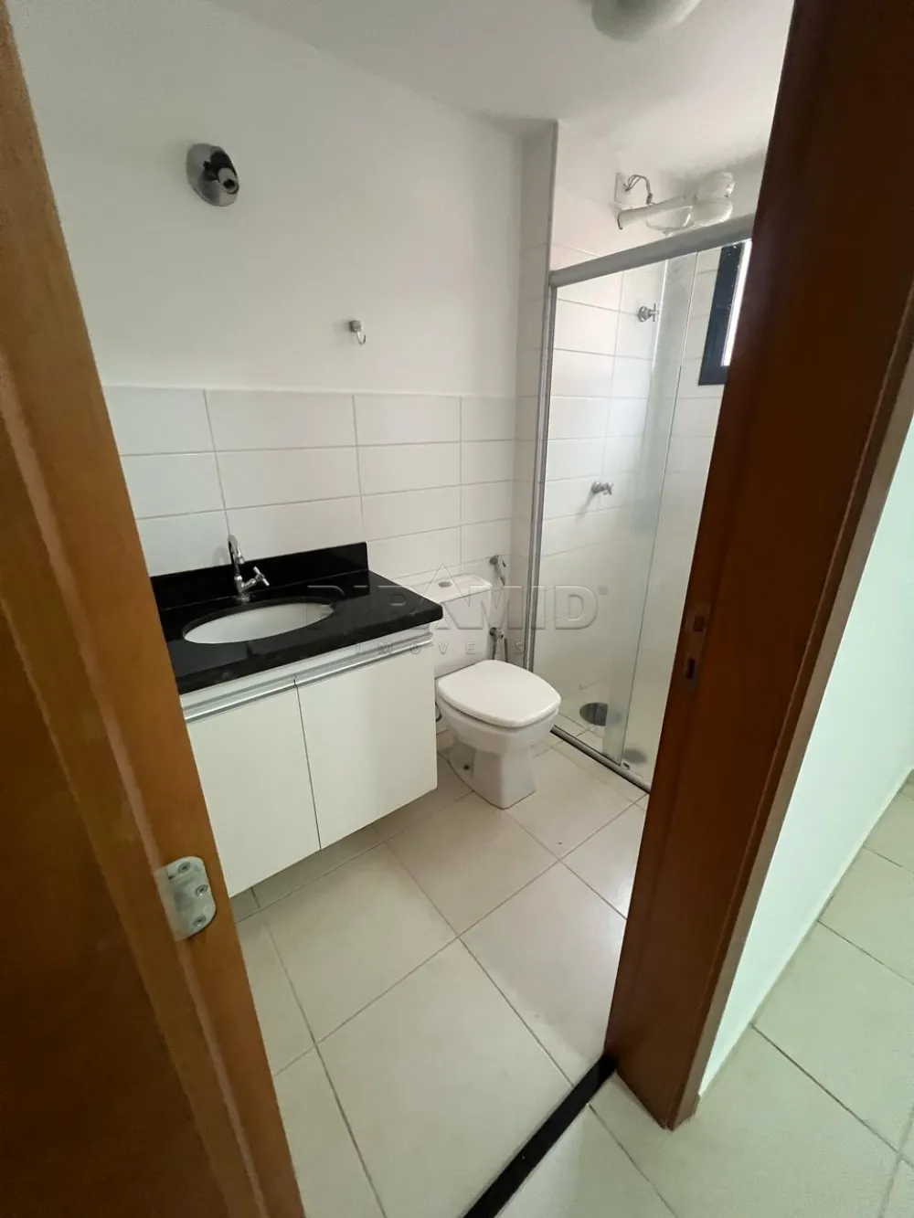 Alugar Apartamento / Padr&atilde;o em Ribeir&atilde;o Preto R$ 1.350,00 - Foto 8